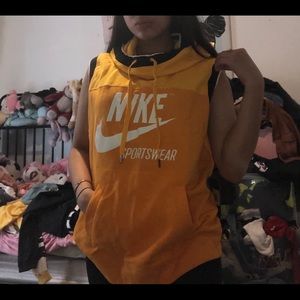 Nike sweater